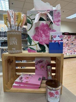 Mother's Day - Spring Gift ideas in their seasonal gift items.