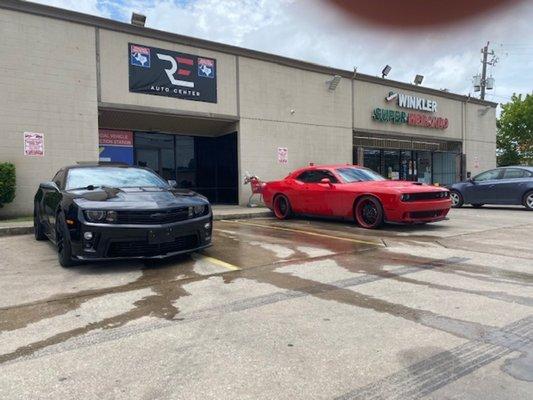 These two beast got some exterior loving
Exterior detail
Clay towel
2 step Paint correction
1 year ceramic coating