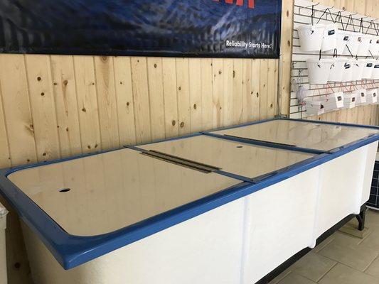 Live bait tanks