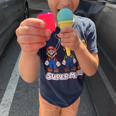 Tooth fairy box and ice cream cone toy