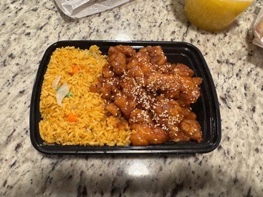 C25. Sesame Chicken ()