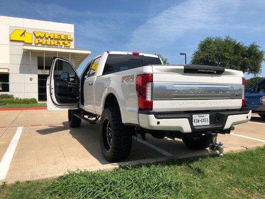 F250 Platinum edition full detail and suspension cleaning.