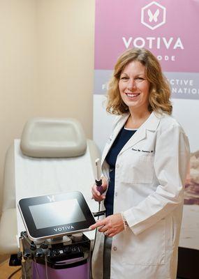 Dr. Federici performs in-office non-invasive vaginal rejuvenation with Votiva!