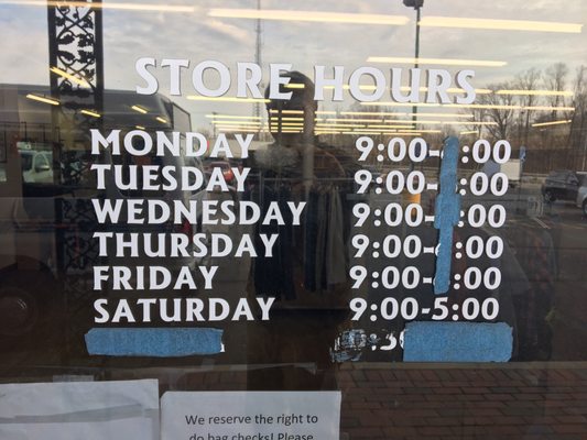 Store hours for Vintage Values