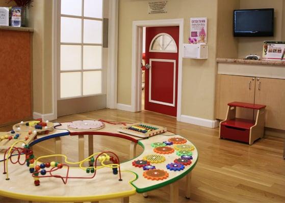 In our waiting room parent can enjoy a cup of coffee, while children play.