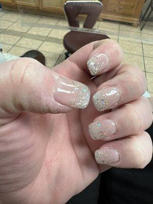 Other hand of manicure, I love the sparkle!!