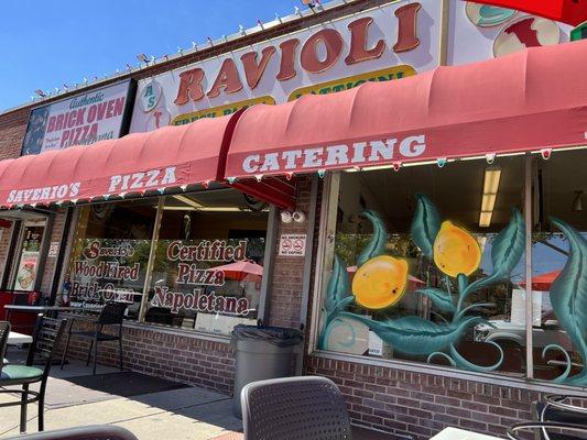 The front of the store with nice shady tables in the warm weather.