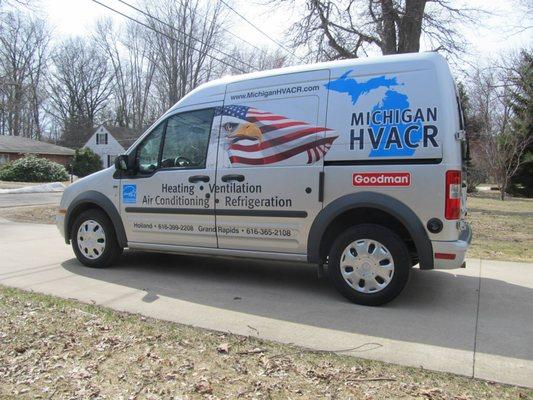 Vehicle lettering and graphics