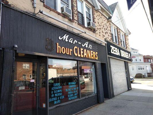 The store Mar-An cleaner, on 63 street, at flushing avenue, Maspeth NY 11378