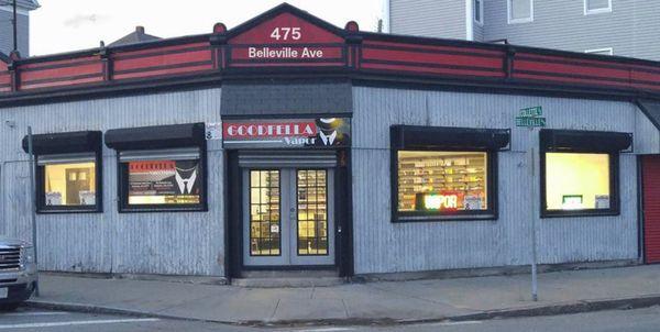 Conveniently located on Belleville Ave minutes off the Washburn st exit off 195!