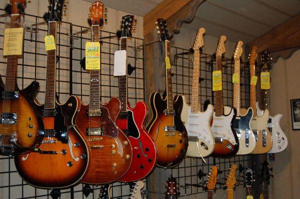 Randy Wood Guitars