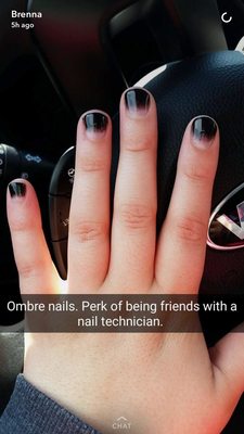 Lee Nails