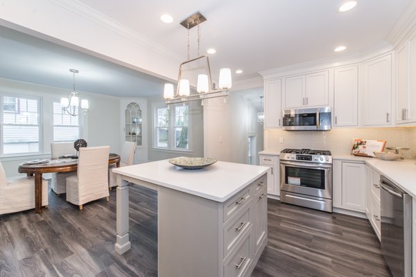 Kitchen with Island