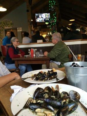 Penn Cove mussels and the Seahawks. Perfect PNW Sunday!