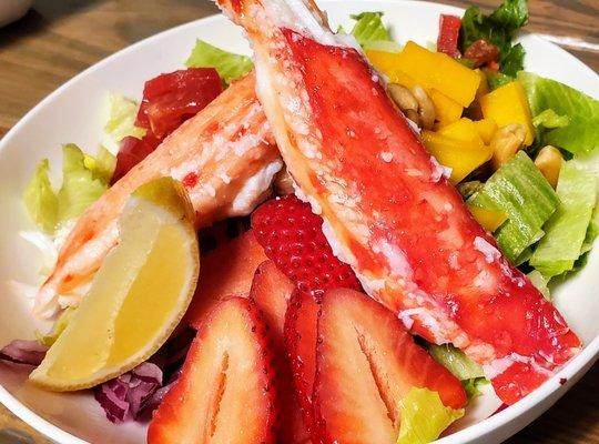 We will go 'over the top' on salads! Cause we love em! Like this King Crab and organic green salad with tropical fruit.