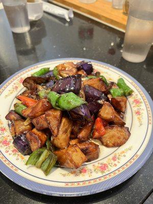 Stir fry eggplant and potatoes