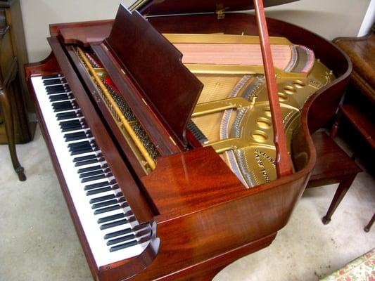 Steinway "M" restored by Thomson Piano Works