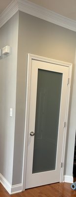 Pantry door install