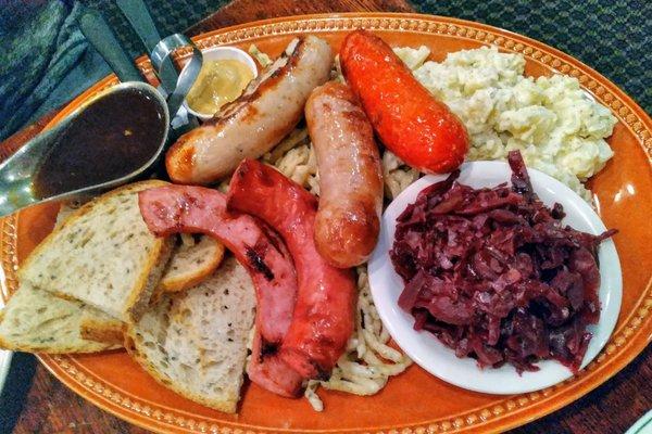 Polish Kielbasa, Bavarian Bratwurst, Weisswurst & Bauernwurst