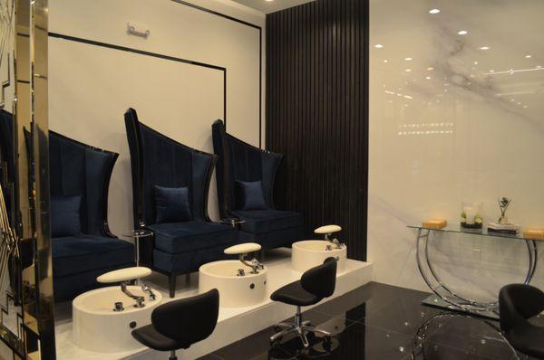 More of VIP pedicure room.