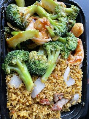 Shrimp and broccoli lunch combo.