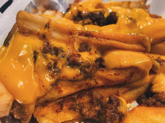 Chili cheese fries