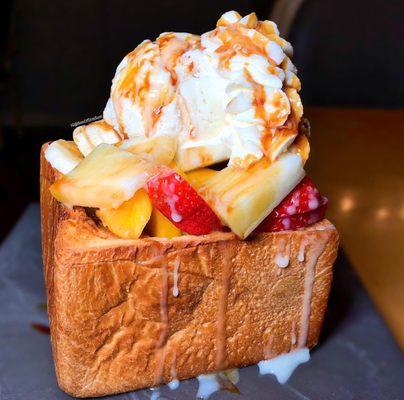 Fruit Toast PC: IG @sonofdimsum