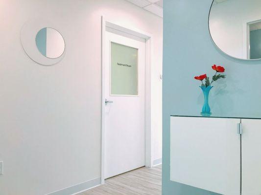 Skin Solutions hallway