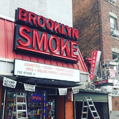 Best smoke shop Signage