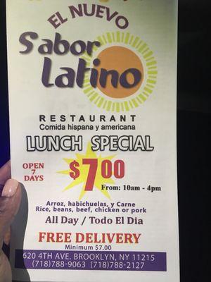 It's Dominicans that run this restaurant. I wouldn't order Mexican food from them, just stick to Dominican dishes.