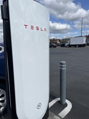 Tesla Supercharger Station