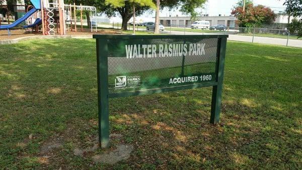 Park sign. This is also known as Blossom Heights Park on Google Map.