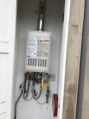 Emergency call in Culver City!! 10 year old Tankless was leaking and replaced it with a new noritz nr98 tankless water heater.