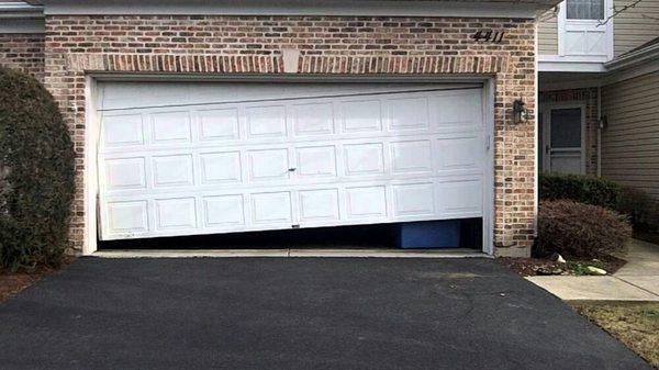 Garage Door Offtrack Repair