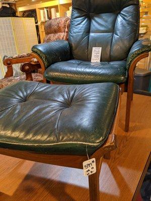 In excellent condition (i.e. not this) this chair is worth about $1000.