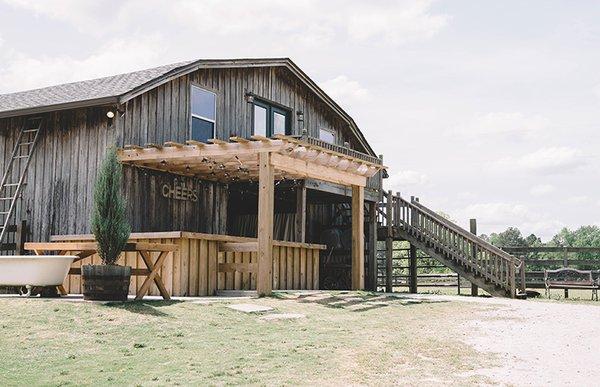 Our stable barn houses our bar and kitchen and is usually where the food buffet is set up.