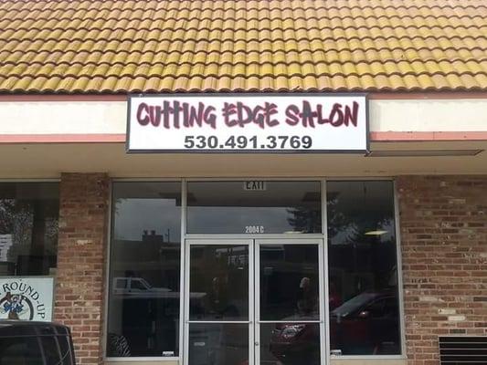 Cutting Edge Salon