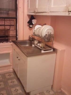 Fixed wall for Kitchen sink