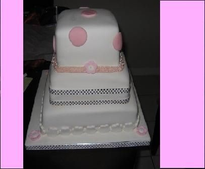 My cousin's baby shower cake by Iris Ramil from www.weddingdayromance.com