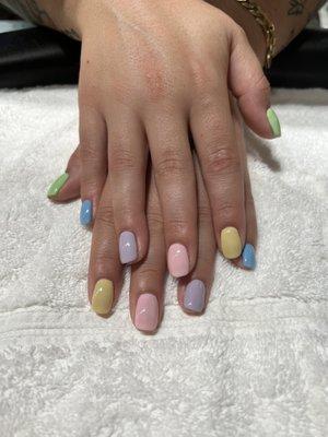 Gel manicure pastel color