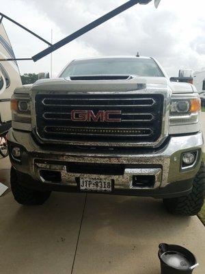 Brazoria Lakes RV washing the truck