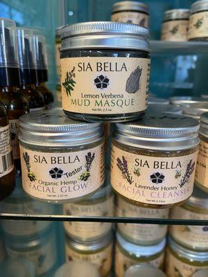 Sia Bella face cleansers