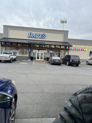 Dave's 12th Street Food Mart