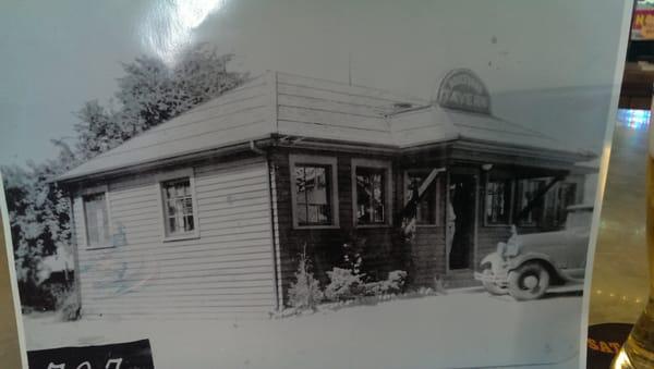 Boulevard Tavern, 1936. Opening year.