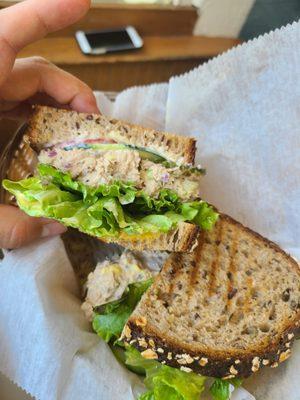 Tuna sandwich on 7grain