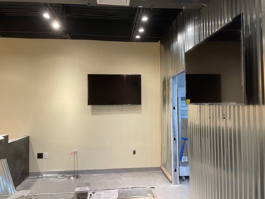 TV's installation and audio for a bar/restaurant