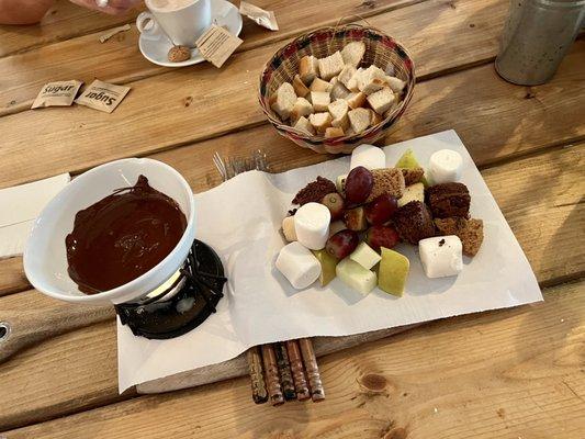 Chocolate fondue