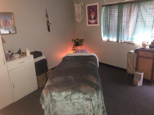 beginning of the week, middle of the week or end of week is a perfect time for a healing massage.