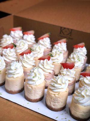 Key Lime and Strawberry is such a refreshing combo box.