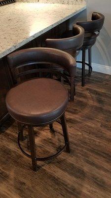 Brown, Swivel, Peninsula Stools